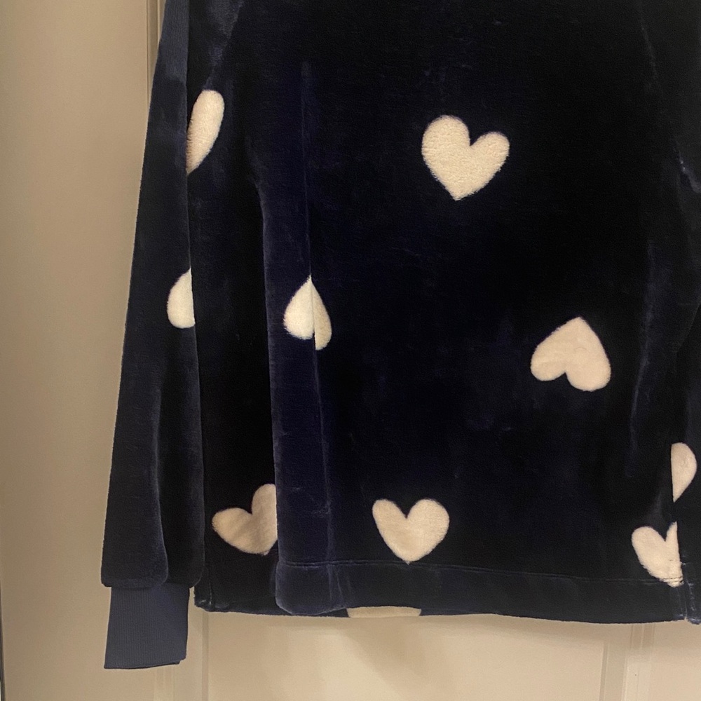 LOFT Dark Blue Sweater with Cream Heart Design - Picture 2 of 4